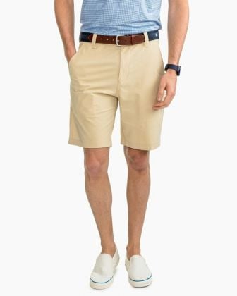 9" T3 Gulf Performance Shorts by Southern Tide